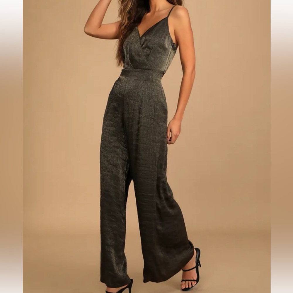 Lulu's Metallic Charcoal Gray V-Neck Wide-Leg Jumpsuit